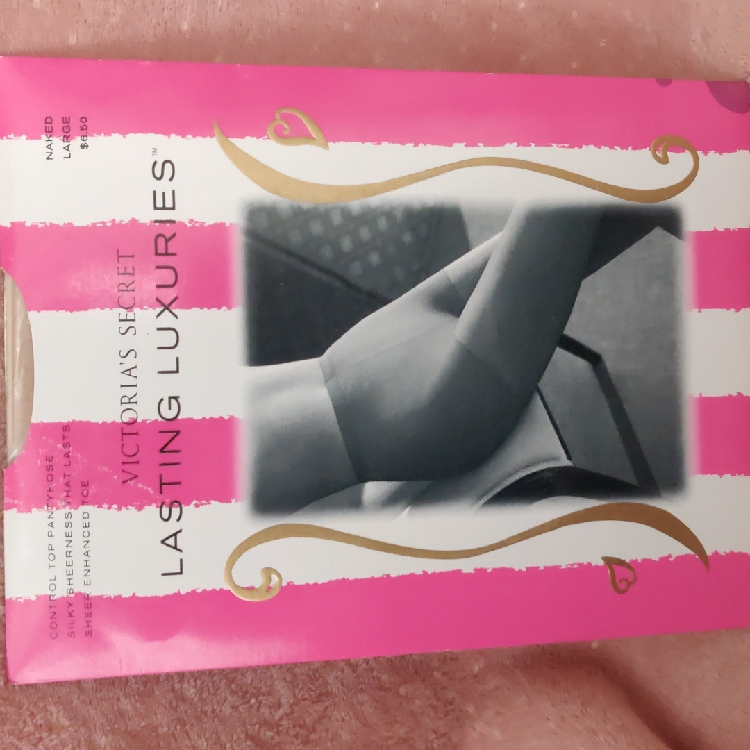 Victoria Secret Lasting Luxuries Size Lg